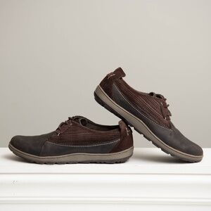 Merrell Ashland Tie‎ Brown Leather Lace Up Low Top Flats Women’s 10